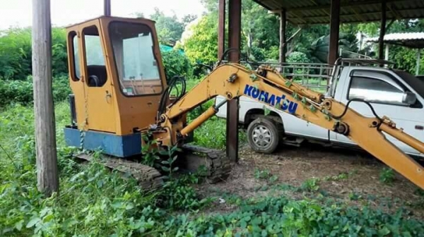 ====== Sold Out!! ======  แบคโฮน้อย KOMATSU PC 20 รุ่น 1 สภาพสวย พร้อมใช้งาน!!