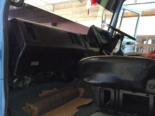 ขาย 6 ล้อดั้ม ROCKY เครื่อง 6BD1 165 แรงม้า เฟืองท้าย FUSO คัสซีสวยตลอดเส้น พวงมาลัยพาวเวอร์ ทะเบียนพร้อมโอนครับ ขาย 6 ล้อดั้ม ROCKY เครื่อง 6BD1 165 แรงม้า เฟืองท้าย FUSO คัสซีสวยตลอดเส้น พวงมาลัยพาวเวอร์ ทะเบียนพร้อมโอนครับ