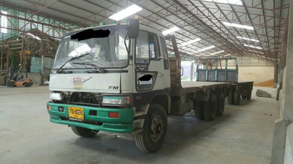 ขายรถพ่วง แม่-ลูกพื้นเรียบ HINO FM3M ลูกพ่วงไม่มีทะเบียน เครื่องเดิม M10C 240 แรงม้า เกียร์เดิม สโลว์เดิม ยางเต็ม ราคาคุยกันได้ครับ
