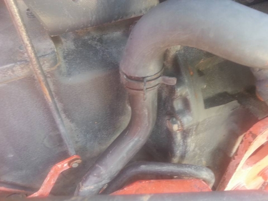 คูโบต้า L3408 Di 4 WD พร้อมใบมีดดันหน้าตราช้าง