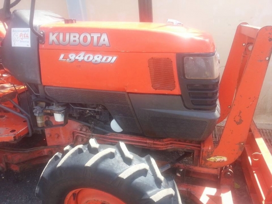 คูโบต้า L3408 Di 4 WD พร้อมใบมีดดันหน้าตราช้าง