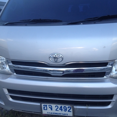 ขายรถตู้ TOYOTA COMUTER 2.5 ดีเซลปี 2012 VIP ไมล์แสนต้นๆทุกคัน ขายเหมารวม 40 คันๆละ 750000 ขายรถตู้ TOYOTA COMUTER 2.5 ดีเซลปี 2012 VIP ไมล์แสนต้นๆทุกคัน ขายเหมารวม 40 คันๆละ 750000