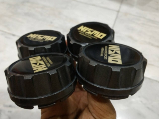 ฝาล้อ Nismo  แท้  Japan