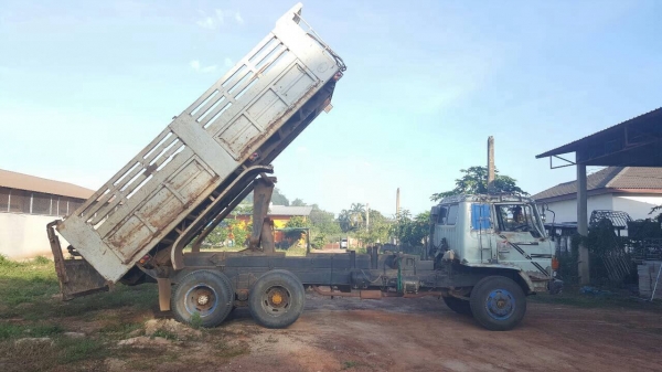 ขาย 10 ล้อดั้ม 2 เพลา คัสซี CHEVROLET เครื่อง 6HE1 195 แรงม้า เกียร์ ZF คัสซีสวย ช่วงล่าง+หัวเก๋ง SUMO เบรคลมดัน พาวเวอร์ ทะเบียนพร้อมโอน ขาย 10 ล้อดั้ม 2 เพลา คัสซี CHEVROLET เครื่อง 6HE1 195 แรงม้า เกียร์ ZF คัสซีสวย ช่วงล่าง+หัวเก๋ง SUMO เบรคลมดัน พาวเวอร์ ทะเบียนพร้อมโอน