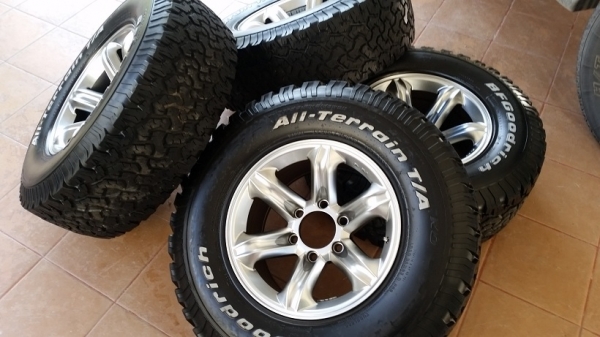 ล้อลายเล็บเหยี่ยว พร้อมยาง BF ล้อลายเล็บเหยี่ยว พร้อมยาง BF