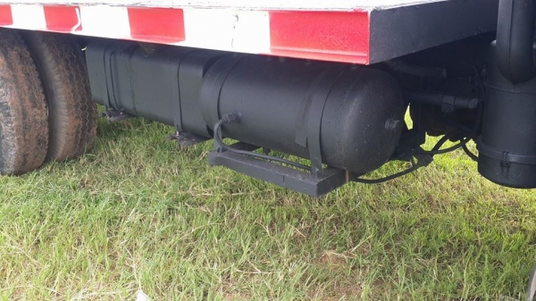 ขาย6ล้อเทรลเลอร์รถเกี่ยวข้าว อีซูซุjcm 165เพาเวอร์ เบรคทิ๊ฟฟี่ แชชซีสวยเครื่องดี เอกสารเล่มทะเบียนพร้อมโอน