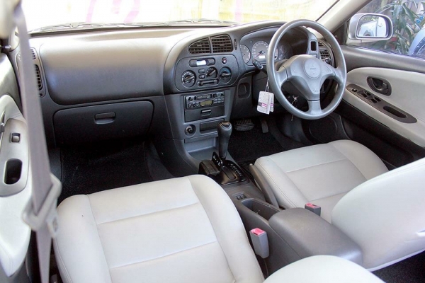 ขายมิตซูท้ายเบ้น ปี01 ใช้มือเดียวตั้งแต่ป้ายแดงสวยมาก ขายมิตซูท้ายเบ้น ปี01 ใช้มือเดียวตั้งแต่ป้ายแดงสวยมาก