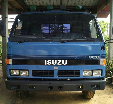 หกล้อ อีซูซุ NPR 115 ปี37เกียร์สั้น ช่วงยาว4.30ม สภาพดีสวยพร้อมใช้ ทะเบียนพร้อมโอน ราคา 375,000บ ต่อรองได้