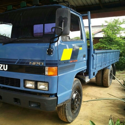 หกล้อ อีซูซุ NPR 115 ปี37เกียร์สั้น ช่วงยาว4.30ม สภาพดีสวยพร้อมใช้ ทะเบียนพร้อมโอน ราคา 375,000บ ต่อรองได้