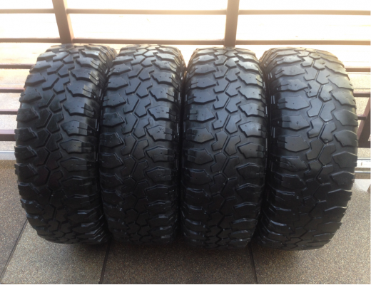 ยาง Mud Maxxis 265 75 16 ปลายปี11 ดอกเยอะ ราคาไม่แพง