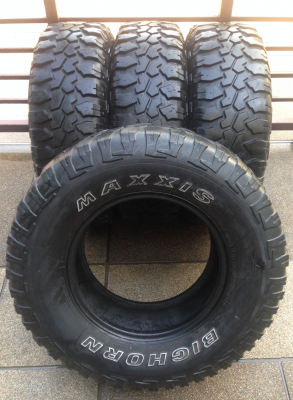 ยาง Mud Maxxis 265 75 16 ปลายปี11 ดอกเยอะ ราคาไม่แพง