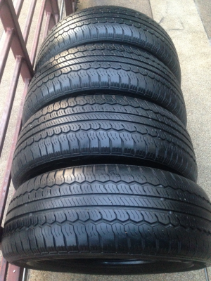 ยาง Nexen 235 60 17 กลางปี13 ดอกเต็ม ไม่มีปะ ราคาไม่แพง