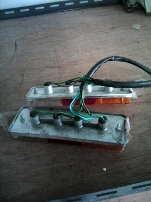 ขายไฟท้ายแปลงใส่รถเกษตรราคาถูก ๆ 300 บาทพร้อมส่ง