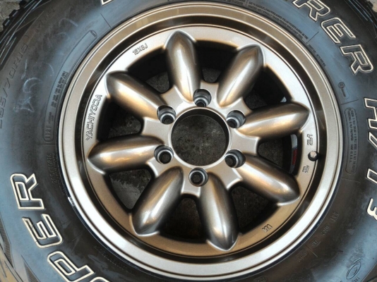 ขายล้อกล้วย 8 x 16 พร้อมยาง Cooper 265 x 70 x 16 AT