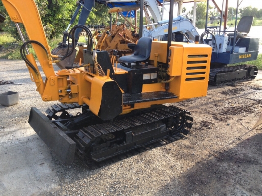 Mitsubishi dh-190r สภาพดีพร้อมใช้เก่าญี่ปุ่น ทำสีเรียบร้อยแล้ว Mitsubishi dh-190r สภาพดีพร้อมใช้เก่าญี่ปุ่น ทำสีเรียบร้อยแล้ว