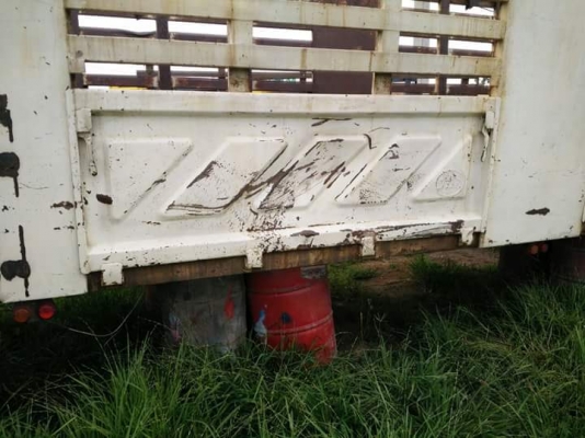 ขายกระบะสามมิตรแท้ ไม่ดั้ม ยาว 7เมตร พร้อมบาร์อ้อย (หลุดมัดจำ) ขายกระบะสามมิตรแท้ ไม่ดั้ม ยาว 7เมตร พร้อมบาร์อ้อย (หลุดมัดจำ)