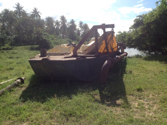 ขายเรือดูดทราย 2  ลำ ๆที่ 1. ยาว 12 ม.เครื่อง V8 EF 550แรง ท่อโต 8 นิ้วดูด 8ออก8 ลำที่ 2.ยาว 7 ม.เครื่อง HO7C ท่อโต 6 นิ้วดูด6ออก6 ขายคู่มีทะเบียนพร้อมทั้ง 2 ลำราคา1,500,000 090-772-3710 090-772-3708