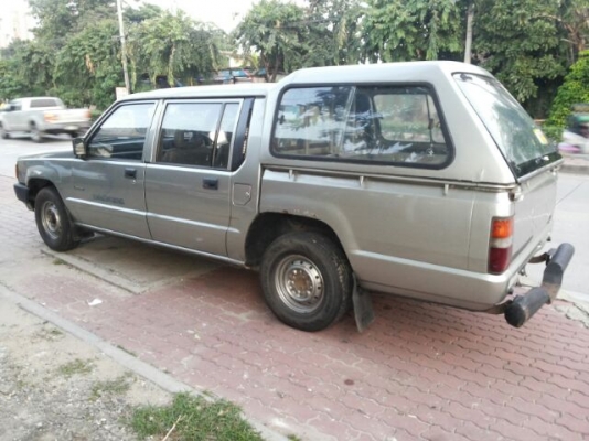 CYCLONE 4 ประตู เดิมๆ มือเดียว เครื่องดีเซล 2500 cc แน่นๆ คัสซีสวยเดิม ช่วงล่างดี ภายในดี แอร์เย็น ราคา 69000 บาท