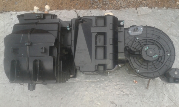 ตู้แอร์ คอยเย็น chevrolet aveo