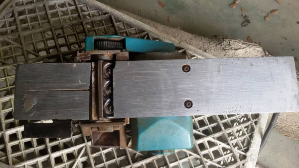 ขาย กบไฟฟ้า Makita 1100 ขาย กบไฟฟ้า Makita 1100