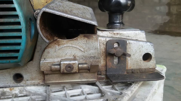 ขาย กบไฟฟ้า Makita 1100 ขาย กบไฟฟ้า Makita 1100