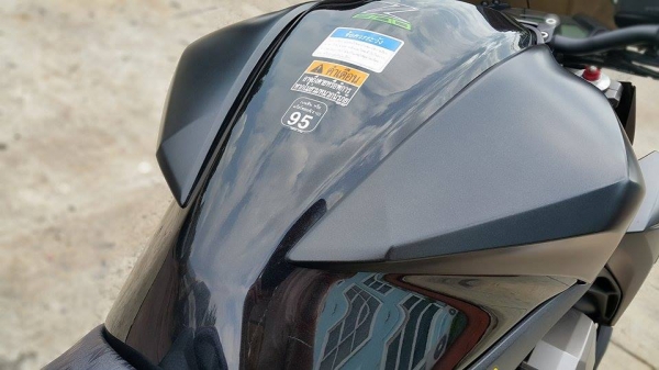 Z800 2014 วิ่ง 9000 กิโล สวยกริ๊บ ไม่ล้มไม่ชนไม่แปะ ขายถูก ต่อรองได้ครับ