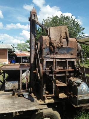 ขายรถสีข้าว ตามสภาพ 40000บาท 098-1146417 089-5498253