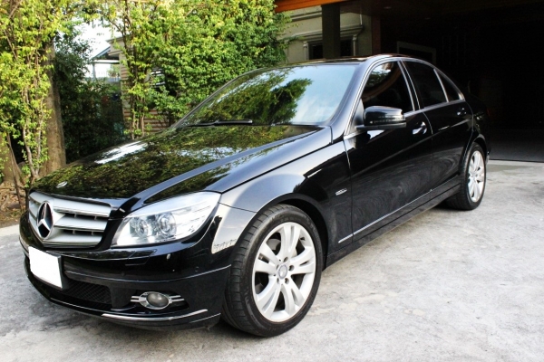 2010BENZ C200 AVANTGARDE ตัวTOPมีอแรกออกศูนย์ราชครู เจ้าของขายเอง