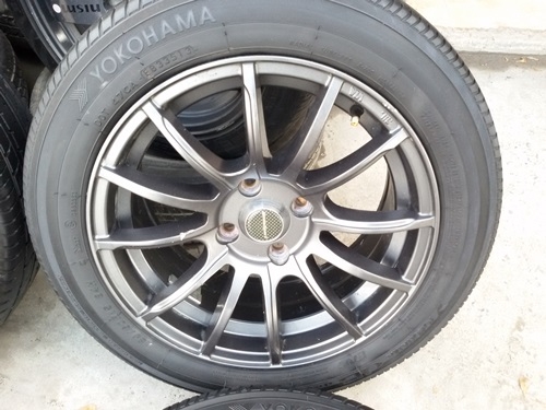 ขายล้อ15 4รู100กว้าง7 พร้อมยาง ปี 13  4 ล้อ