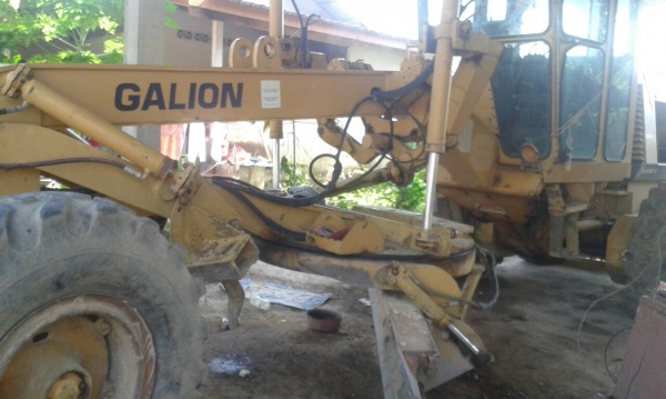 ขายรถเกรด GALION 850B เอกสารเล่มทะเบียน แอร์เย็นฉ่ำ เลี้ยวเอว รถซื้อใหม่มา 7 ปี ราคา 950000