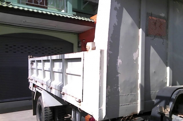 หกล้อ ฮีโน่ FC150 ดั้ม5คิว สภาพดีสวยบางเดิมพร้อมใช้ ทะเบียนพร้อมโอน ราคา 395,000บ ต่อรองได้