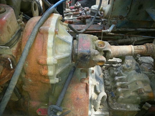 รถ6ลัอโม่ปูน 175แรง FRR12DA..เครื่อง6BG1 ยาง8.25 โม่ตรง ปั่นจากท้ายเครื่อง...