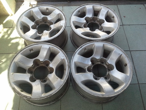 ล้อ Tiger  6/139 ขอบ15*7 สภาพดี 1ชุด