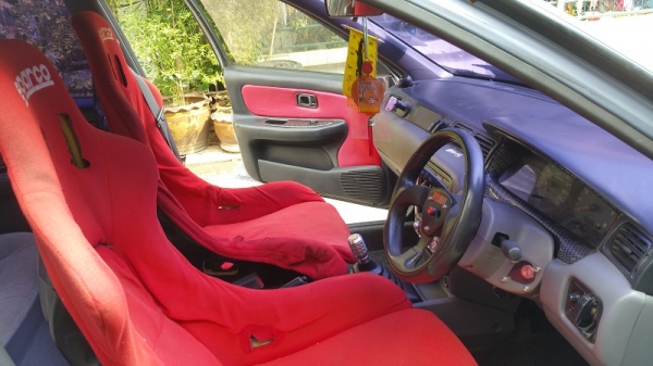 ขายนิสสัน ซันนี่ เครื่องหัวฉีด1.5 เกียร์ธรรมดา แอร์เย็น เอกสารเล่มครบพร้อมโอนคับ