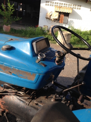 รถไถฟอร์ด 6610 เสื้อลาย อุปกรณ์ ผาน3 ผานดันหน้า ไค้เฮงหลี ทะเบียนพร้อมโอน