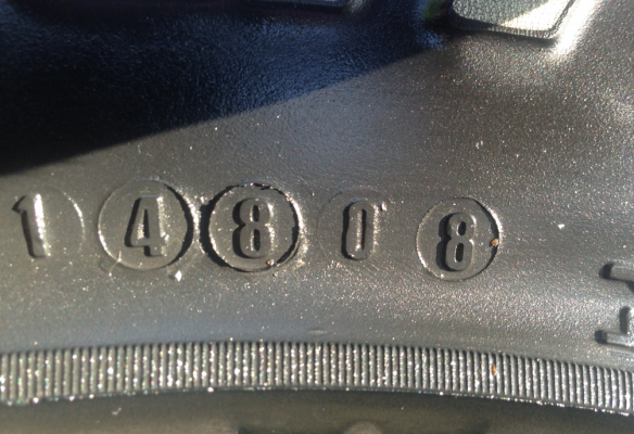 ยาง All BF goodrich 265 75 16 พร้อมใช้งาน ราคาไม่แพง