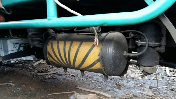 หกล้อ ฮีโน่ MRO-15B-135แรงปี48 แอร์ เพาเวอร์ สภาพดีสวยพร้อมใช้ ทะเบียนพร้อมโอน ราคา 298,000บ ต่อรองได้