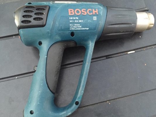 ขายเครื่องเป่าร้อน BOSCH 630DCE มือสองครับ