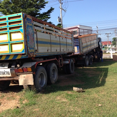 ลดราคาสุดๆ...ขายสิบล้อพ่วงแม่ลูก3คานยัดHINO MEGA260แรงFM1JNRDเครื่องเดิมเกียร์เดิมออกห้างปี2547