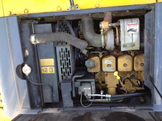 ขายรถขุดล้อยาง KOMATSU PW130-7K สภาพสวยพร้อมใช้ นำเข้าจากต่างประเทศ ติดต่อ อำพล 090-9694506, 080-3031241