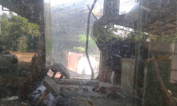 รถเกรด GALlON  850    สนใจติดต่อ  081 - 6079515