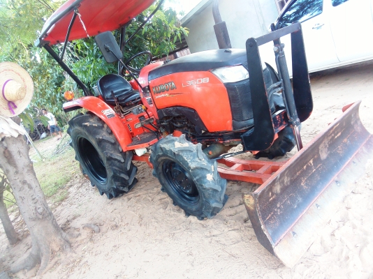 ขายตามสภาพ 36แรง รถวัยรุ่น พ่นสเปเฉยๆ เครื่อง เกีย ปั้มไฮดรอลิกดีมาก สภาพรถเดิมไม่เคยแกะ เอกสารเป็นเล้มทะเบียน