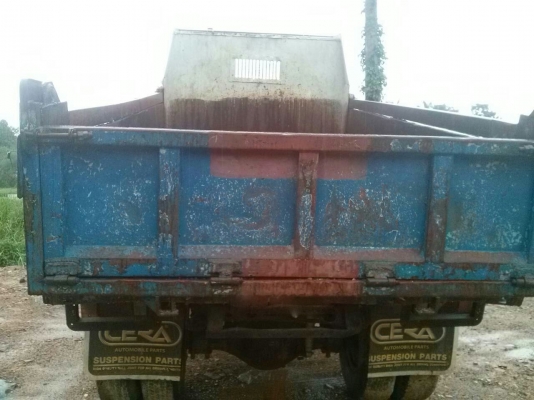 รถอีซูซู 6 ล้อดั้ม NPR 130 แรงม้า. ปี 46    สนใจติดต่อ  081 - 6079515