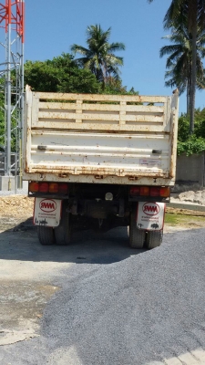 รถฮีโน่ 6 ล้อ FG8J  220 แรงม้า.  ( * รถวิ่ง 12,xxx กว่า กม. )    สนใจติดต่อ  081 - 6079515