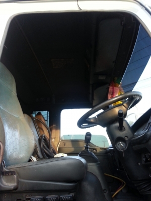 ขายเทเลอร์ขึ้นรถเกี่ยวISUZU ROCKY (หัวDECA)เครื่อง230 Turbo inter