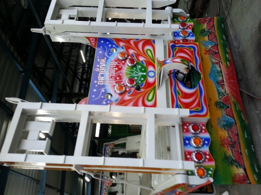 ขายเทเลอร์ขึ้นรถเกี่ยวISUZU ROCKY (หัวDECA)เครื่อง230 Turbo inter