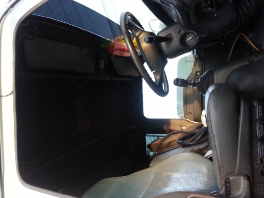 ขายเทเลอร์ขึ้นรถเกี่ยวISUZU ROCKY (หัวDECA)เครื่อง230 Turbo inter