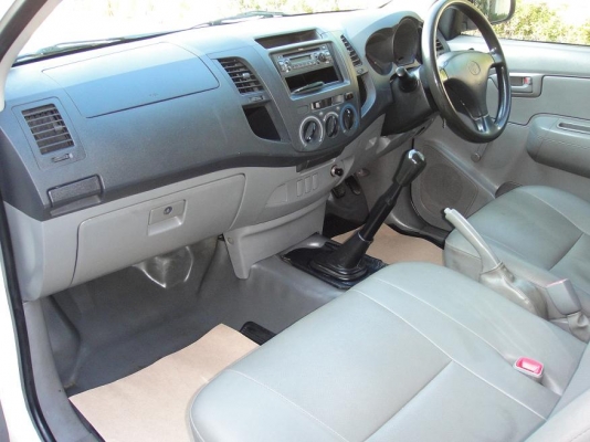 ขาย TOYOTA VIGO ปี2009 สีขาว เครื่องดีเซลD4D 2.5 TURBO ขาย TOYOTA VIGO ปี2009 สีขาว เครื่องดีเซลD4D 2.5 TURBO