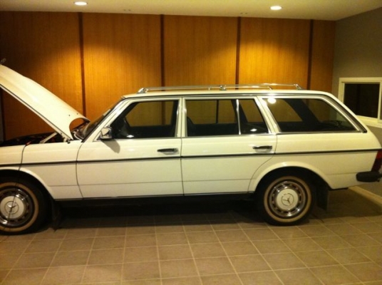 ขาย benz classic /8 สภาพดี ขาย benz classic /8 สภาพดี