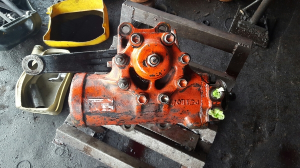 ขายกระปุกพวงมาลัยเพาเวอร์ HINO 3M